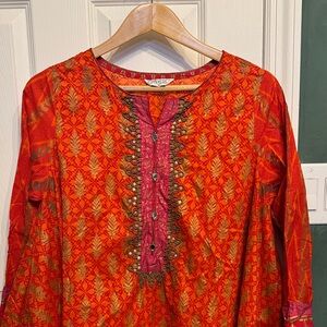 Vibrant Red and Orange Patterned Kurta